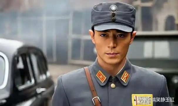 但民国军装的造型却是非常好看的,尤其是男演员们穿上军装的