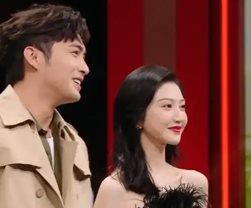 王牌对王牌收官:景甜张彬彬甜蜜对唱,他提前离开引热议,工具人