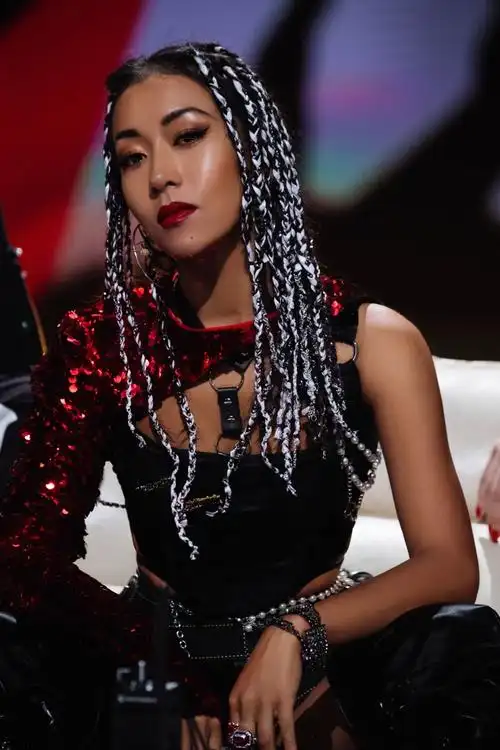 吉克隽逸姐就是女王自信放光芒