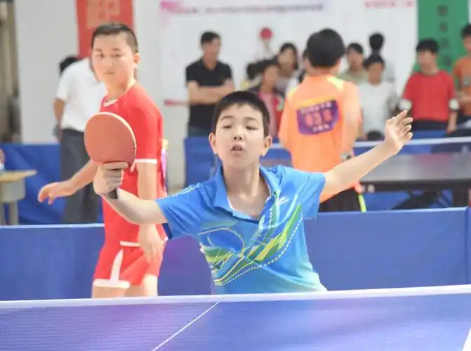 贵池区第二届小学生乒乓球比赛,11日在六中体育馆隆重开幕