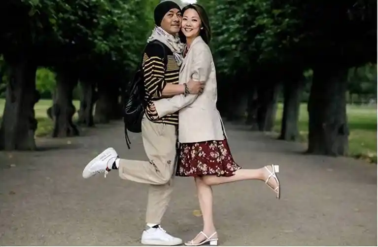 张茜裸婚嫁给张卫健,恩爱16年为什么却一直没生孩子?