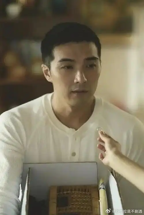 有人懂这三个人在90后心中的含金量吗?#贺军翔老了