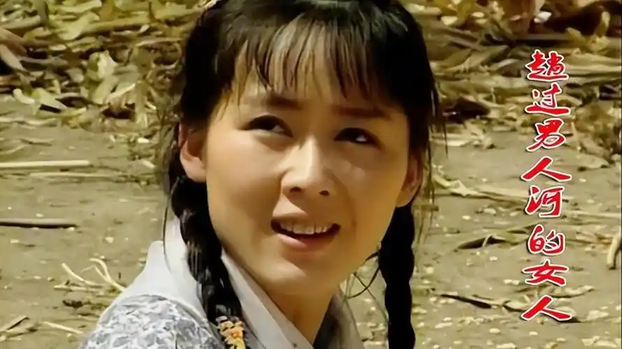 电影演员小李琳(51岁女演员李琳:被前夫一巴掌扇到离婚,二婚嫁给世界