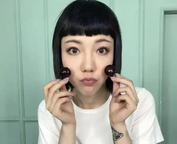 吴莫愁素颜图(有一种整容叫吴莫愁卸妆)(5)