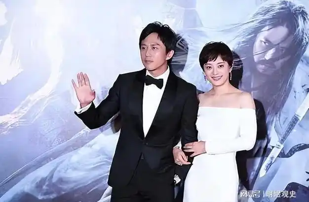 邓超出轨19岁嫩模与孙俪被爆婚变孙俪深夜发文再见了婚姻