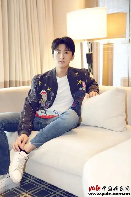 牛骏峰说走就走路演开跑现身广州石家庄