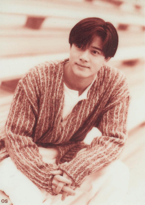 历史频道 光影如歌——四大天王 > 正文   1993-1996 央视国际 www.