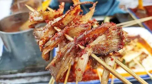 烤蘑菇绝对是木炭与菌类最完美的结合