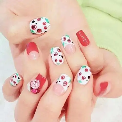 看着就解渴的水果小美甲这个夏天你不试试吗