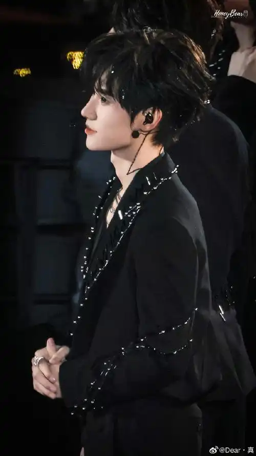 张真源 顶级浓颜ace