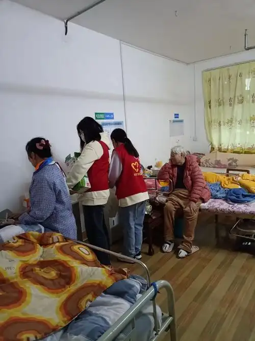 经贸学院团学经贸学院情系养老院志愿暖人心活动