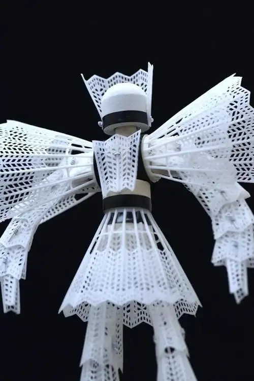 小黄鸭被爆改成肌肉男这位大神的手工看完让人难以置信