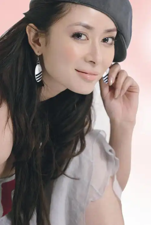 蒋欣短发刘亦菲短发张恒短发都输给了她的短发