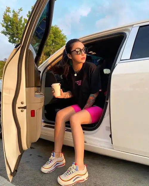 女星分手不到一个月自曝近况,不仅暴瘦6公斤,还要靠药物入睡