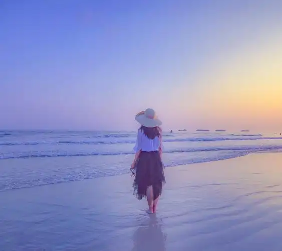 长发美女唯美背影2048x1536分辨率查看