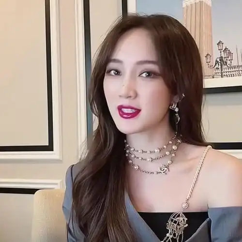 回应: 孟佳美图大赏