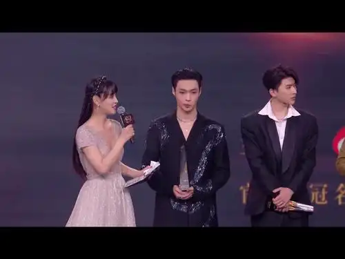 兴坤坤兴星空cp 热度(46)评论(1)转载分享推荐喜欢