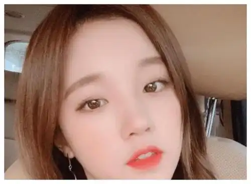 有种"换脸"叫宋雨琦卸掉浓妆,看到她本人长啥样后,男粉沉默了