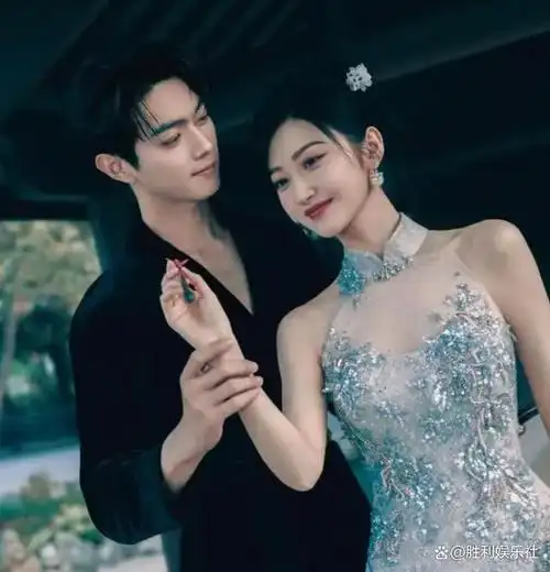 景甜和许凯,这两个名字相信对于很多人来说并不陌生.