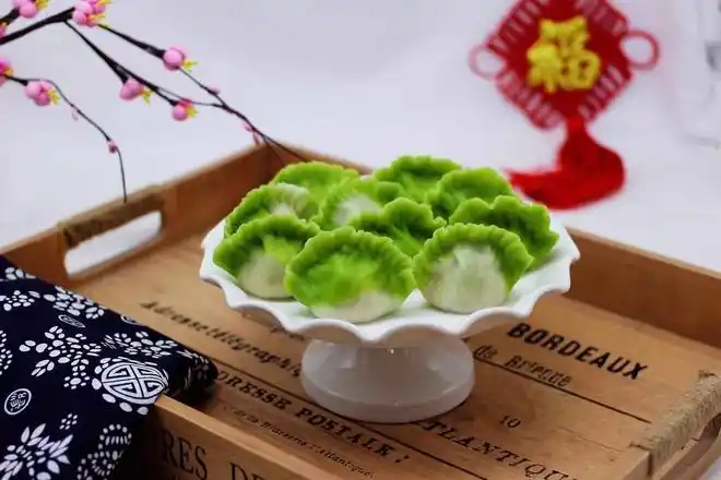 【长长久久】的翡翠白玉牛肉萝卜饺子