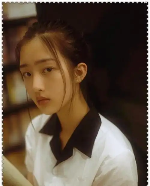 曾是王俊凯前女友看到近照后13岁的年纪长着一张23岁的脸