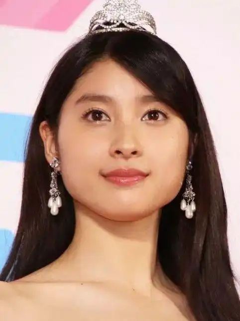 颜究院过年小脸攻略大脸女明星怎样做到脸大还美的