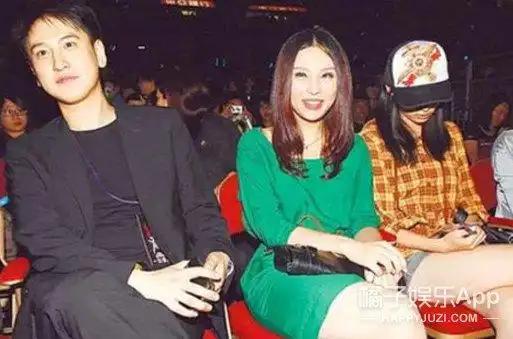 汤子嘉女友温心背景起底曾被黄晓明骂炒作整容黑历史被扒6