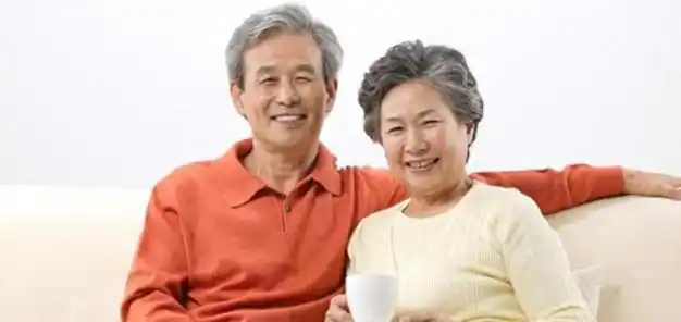 不帮我弟就别过了妻子跑回娘家半个月回来她崩溃大哭