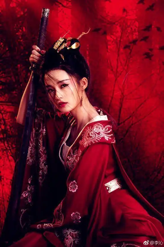 《楚乔传》李沁化身红衣适滓 时事新闻 国内