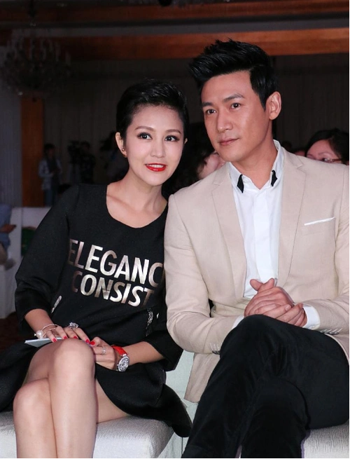 陆毅鲍蕾神仙爱情引热议,恩爱举动打脸了那些假秀恩爱的明星