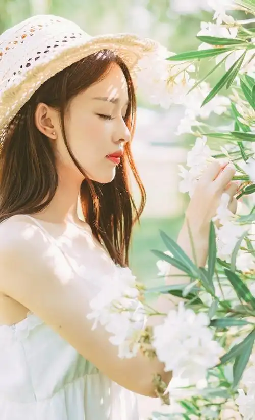 虽然我们领证比较仓促但你总不能让我独守空房吧