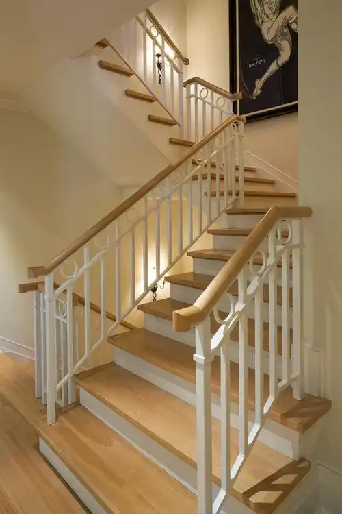 简约风格小复式楼梯原木色装修效果图