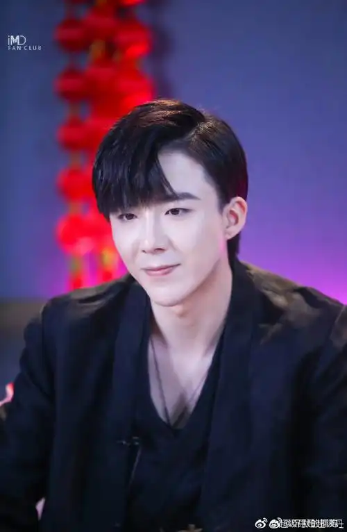 的96都是他又不同@摩登兄弟刘宇宁#原来发型这么重要#摩登兄弟超话