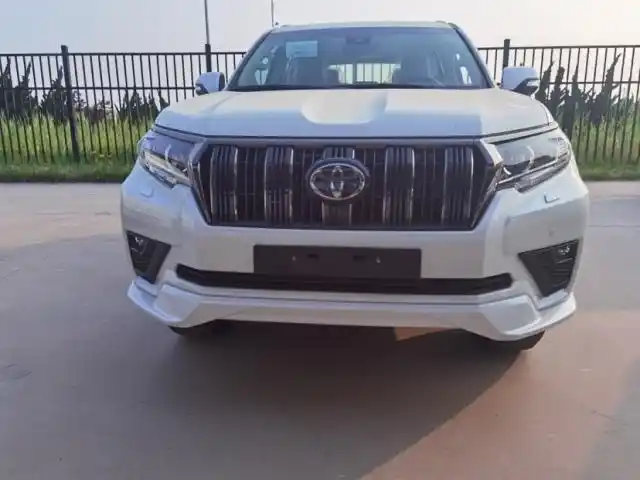 2022款丰田霸道4000vxr冒险版到港畅销_凤凰网汽车_凤凰网