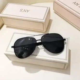 暴龙超酷茶色飞行员墨镜男士咖色潮偏光太阳镜2021年新款开车专用纯黑