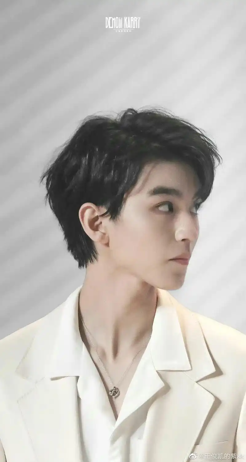 唯一纯白的茉莉花.#王俊凯 #王俊凯让人心动的n个瞬间 这九 - 抖音