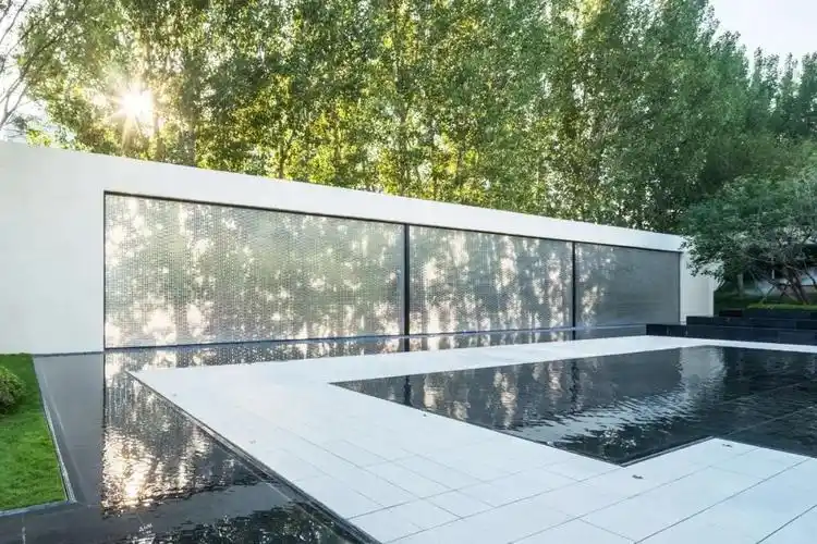 景观墙有玻璃砖的加持,想不到那么好看-景观动态-筑龙园林景观论坛