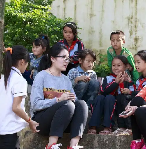 镜头中的最美支教团|在沙里瑶乡采访支教-中国青年志愿者网