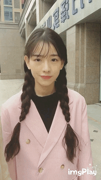 王思聪锤不出来,孙一宁却签约杨天真出道?可她这无滤镜图