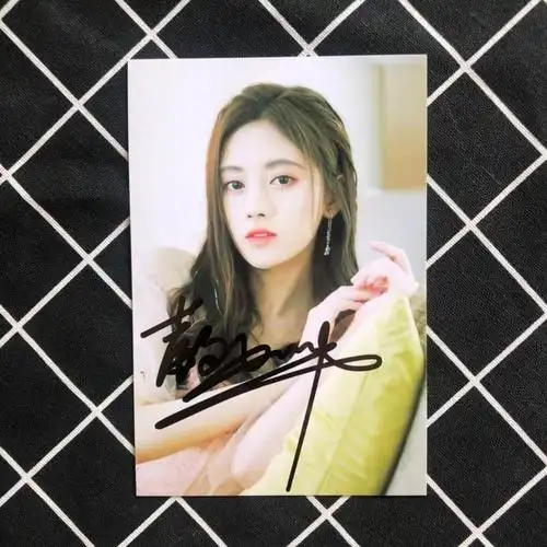 冲冠鞠婧祎亲笔签名照鞠婧祎周边鞠婧祎后援礼物鞠婧祎明信片礼物款式