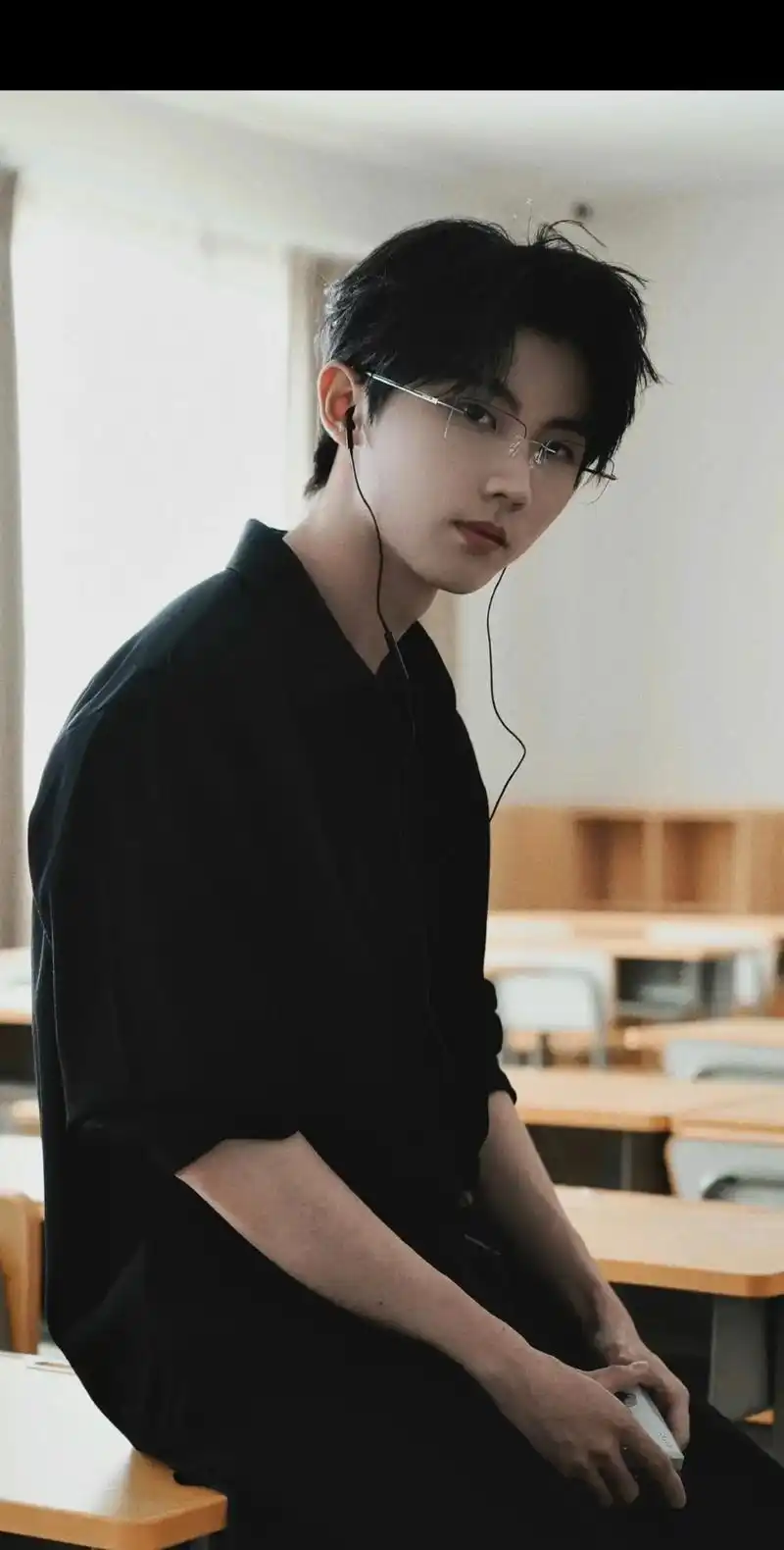 马嘉祺 成人说年轻的恋爱微小的像蜉蝣 #马嘉祺蜉蝣 - 抖音