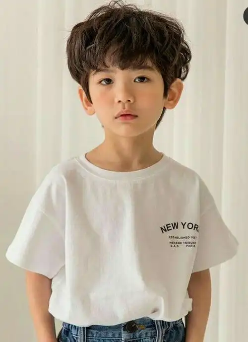 3到10岁小男孩,发型这样剪,真帅气