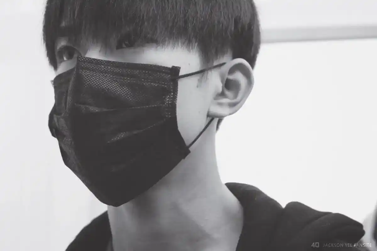 易烊千玺 易烊千玺 流浪野王 江湖神经 你喜欢哪个呢?#易 - 抖音