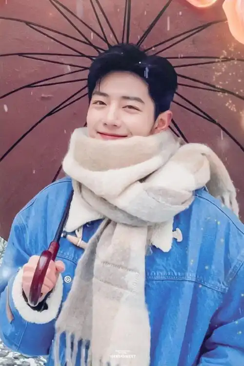 好治愈了!@x玖少年团肖战daytoy#肖战高奢全球合约汇总