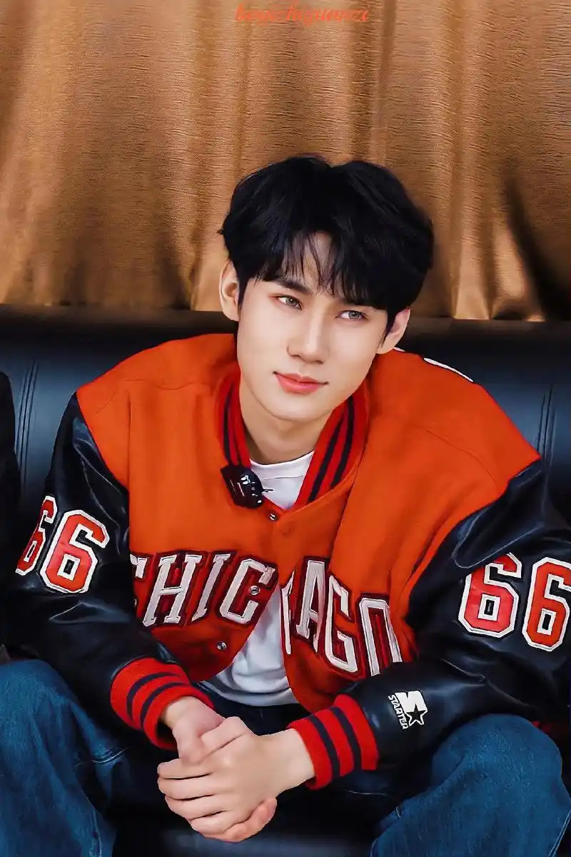 拽哥or萌妹 #张真源 #时代少年团张真源 #张真源钓系之神 - 抖音