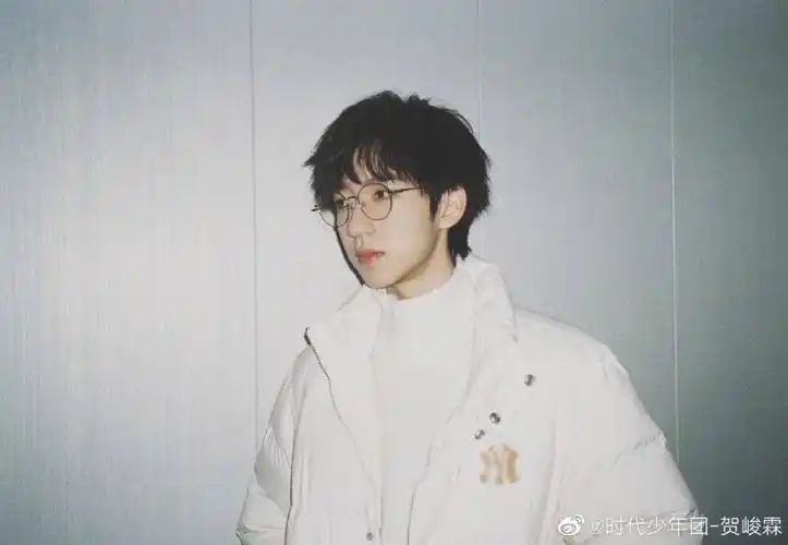 喜上加喜贺峻霖发微博啦