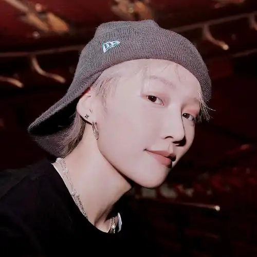 小刘姐的习惯笑96翘嘴角,嘟嘟嘟,嘭嘭嘭#刘雨昕