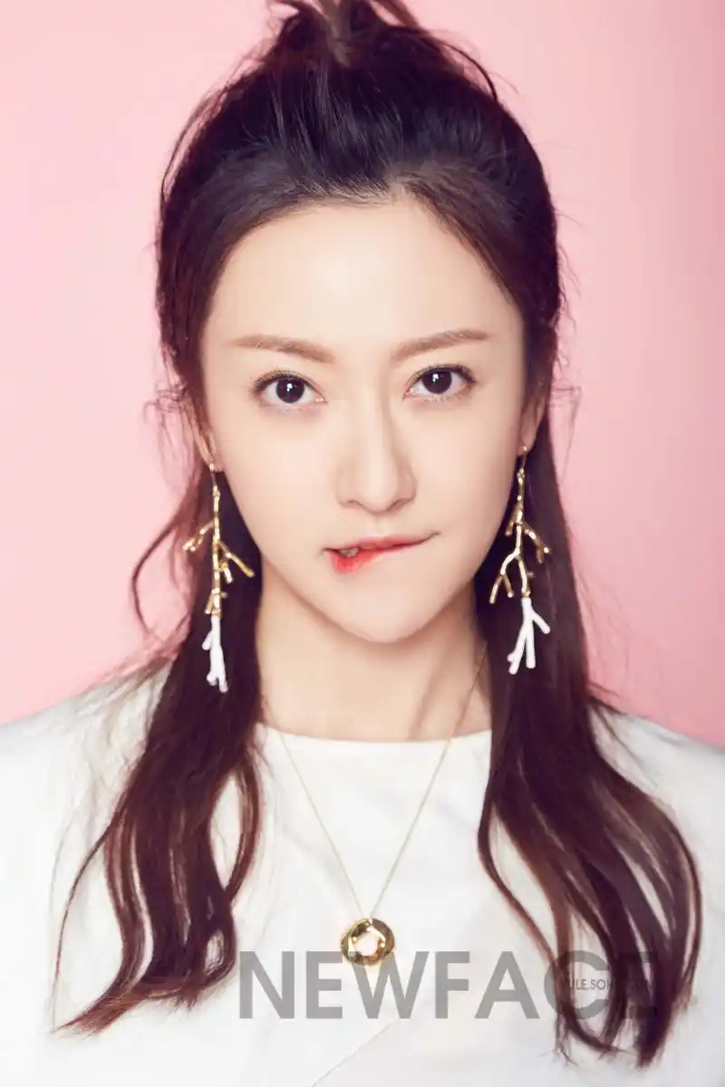 newface余玥:天真又泼辣的90后"老戏骨"