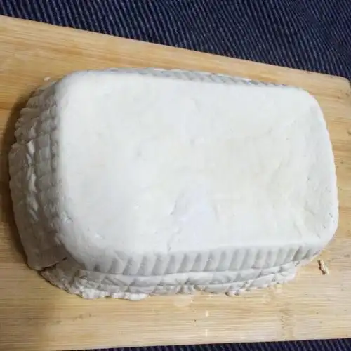 梨梨爱烘焙做的自制石膏豆腐(豆腐脑)