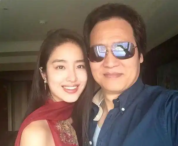 回顾33岁刘亦菲不再靠干爹如今淡然的神仙姐姐又回来了